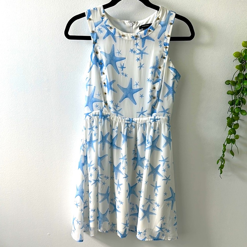 Forever 21 starfish Blue and White Sleeveless dress - Size S
